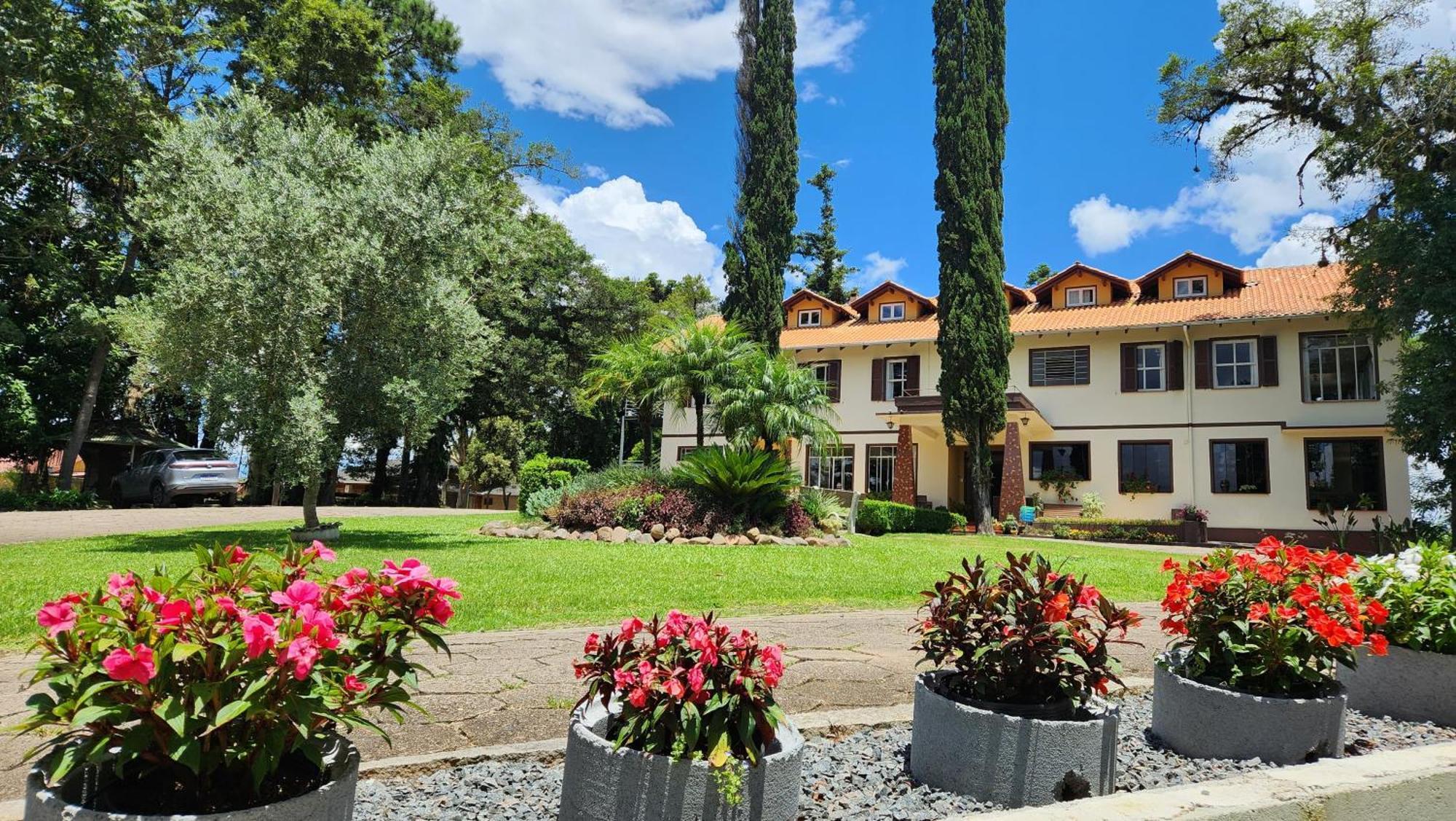 Filadelfia Hospedagens E Eventos Otel São Bento do Sul Dış mekan fotoğraf